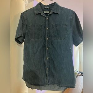NWOT Saturday’s NYC men’s button down size L